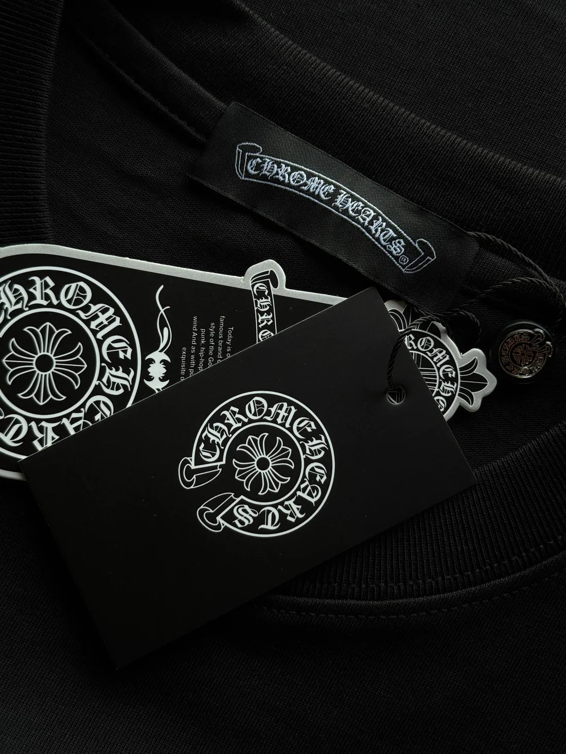 PLAYERA CORAZONES CROMADOS GHOST