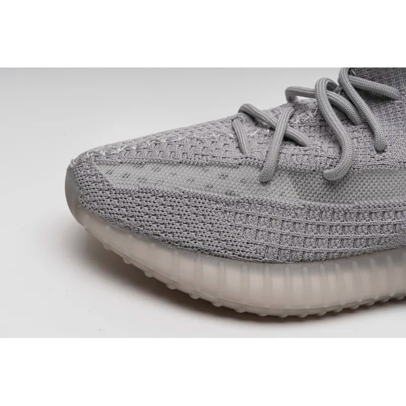 Yeezy Boost 350 V2 Tail Light