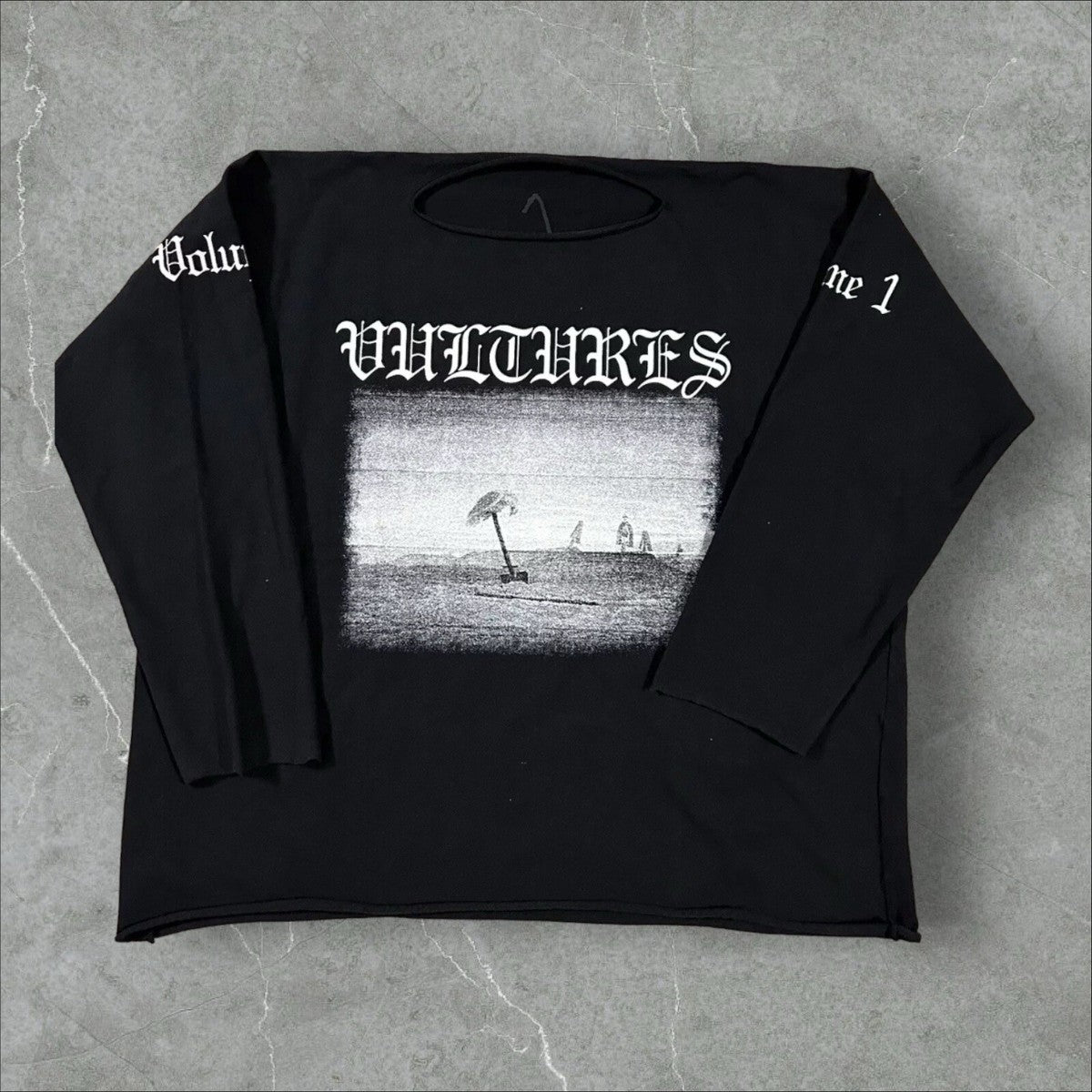 Vultures Tracklist Longsleeve (Original)