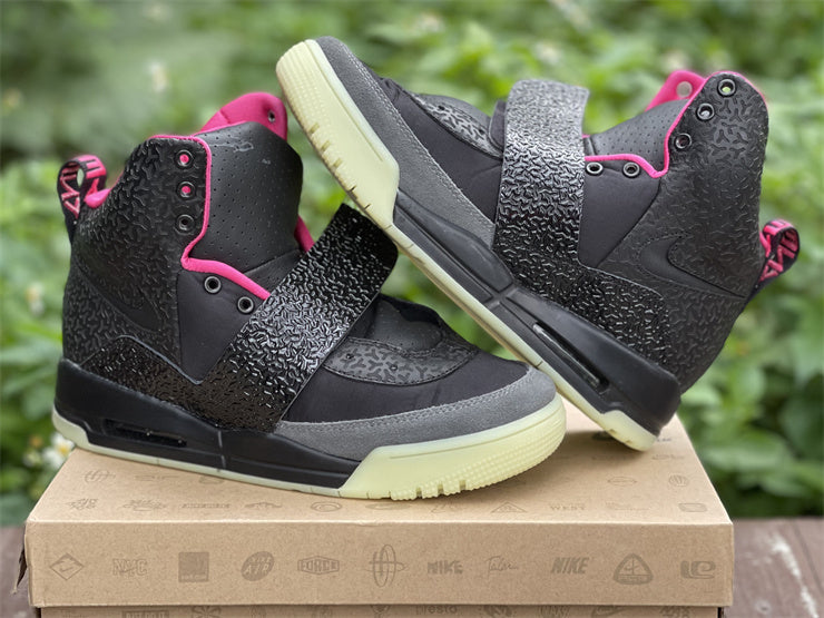 YEEZY RED OCTOBER