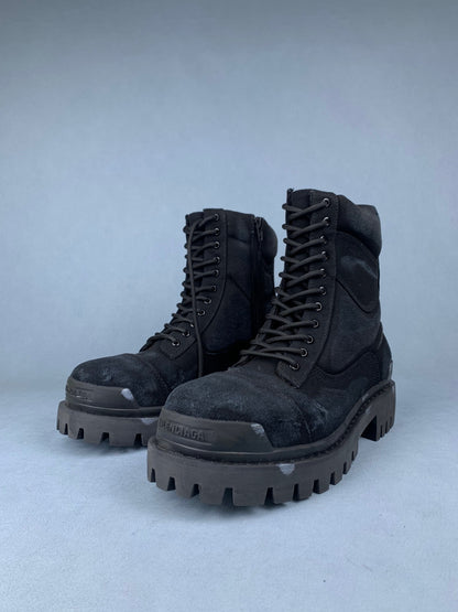 B4L3NCI4GA STRIKE BOOTS