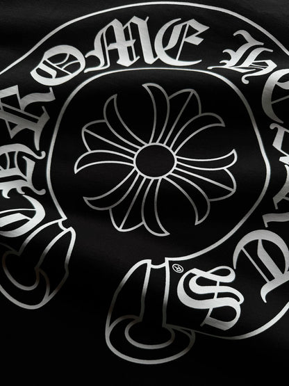 PLAYERA CORAZONES CROMADOS