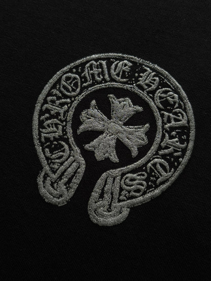 PLAYERA CORAZONES CROMADOS CONCRETE