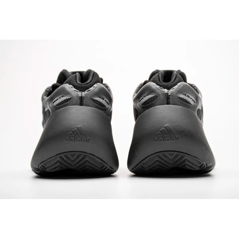 Yeezy 700 V3 “Alvah”Real Boost