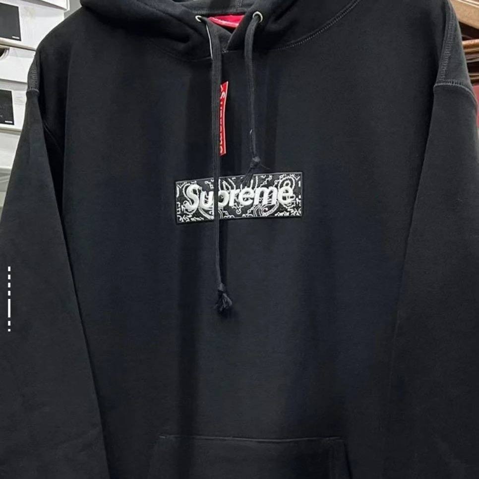 Suprim Logo Hoodie