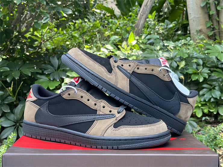 Travis Scott x Air Jordan 1 Low OG "Velvet Brown"